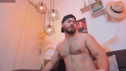 Instagram jeanpaulfit  online show from March 5, 9:44 pm