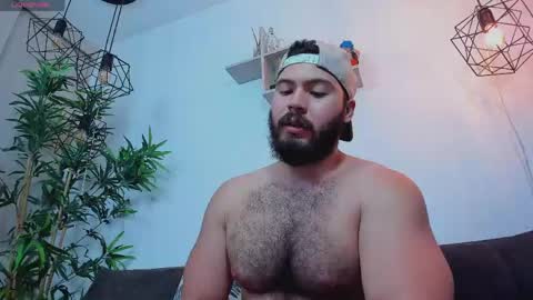 Instagram jeanpaulfit  online show from May 7, 1:22 am