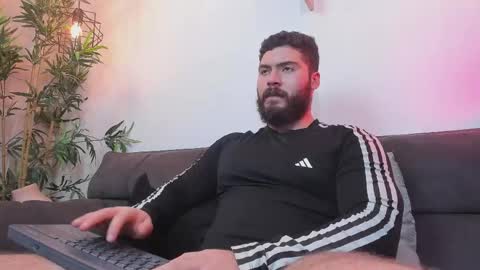 Instagram jeanpaulfit  online show from June 3, 11:43 pm