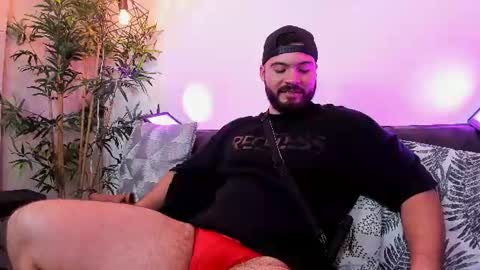 Instagram jeanpaulfit  online show from June 19, 9:40 pm