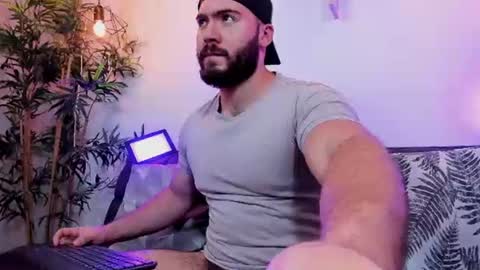 Instagram jeanpaulfit  online show from June 24, 11:04 pm