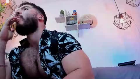Instagram jeanpaulfit  online show from July 29, 10:52 pm