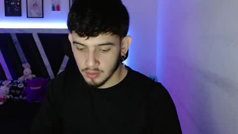 Snapshot of sebasxxl12 chatting on October 18, 1:45 pm Sebas online show from October 18, 1:45 pm