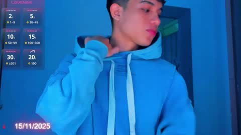 Sebastian online show from November 15, 9:00 pm