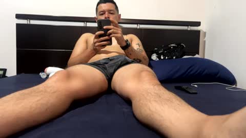 sebaz044 online show from June 15, 5:31 am