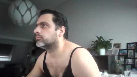 Snapshot of sebix9206 chatting on January 15, 8:30 am sebix9206 online show from January 15, 8:30 am