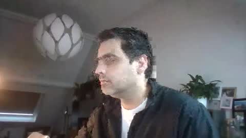 Snapshot of sebix9206 chatting on January 19, 8:18 am sebix9206 online show from January 19, 8:18 am