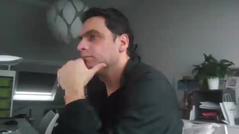 Snapshot of sebix9206 chatting on February 19, 8:10 am sebix9206 online show from February 19, 8:10 am