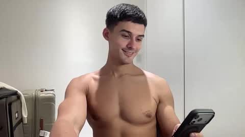 sebybeba online show from May 31, 11:17 pm