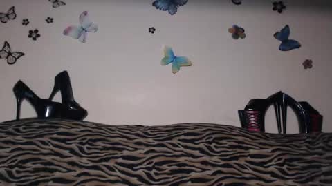 Emily online show from September 25, 8:01 pm