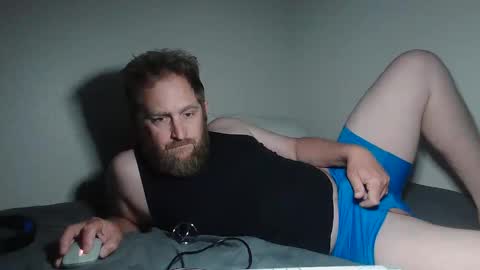 Snapshot of secondselectman chatting on April 11, 5:12 am Sec. secondselectman Big Jim online show from April 11, 5:12 am