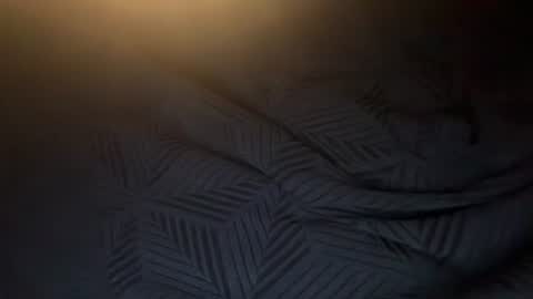 Snapshot of secret18slaveanon chatting on June 16, 2:03 am Sunny online show from June 16, 2:03 am
