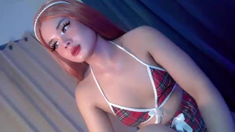 Snapshot of secret_affair18 chatting on October 2, 5:31 pm kwen online show from October 2, 5:31 pm