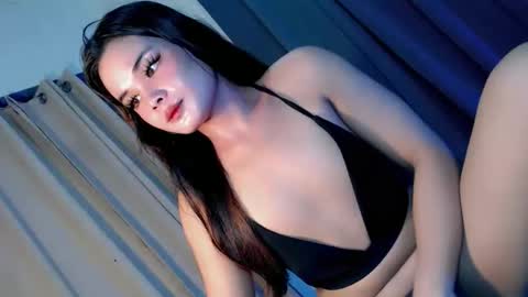 Snapshot of secret_affair18 chatting on October 19, 2:50 pm kwen online show from October 19, 2:50 pm