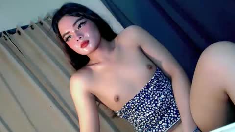 Snapshot of secret_affair18 chatting on October 24, 9:33 pm kwen online show from October 24, 9:33 pm