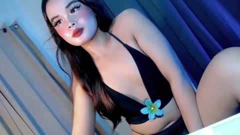 Snapshot of secret_affair18 chatting on November 4, 2:49 pm kwen online show from November 4, 2:49 pm