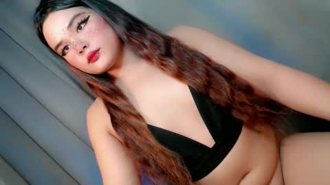 kwen online show from May 18, 5:19 pm