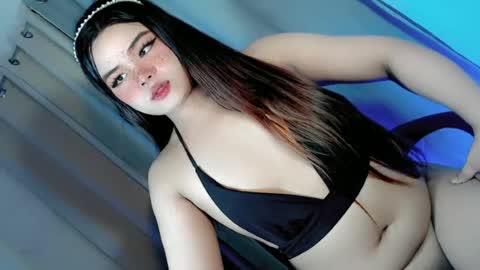 kwen online show from July 3, 4:02 pm