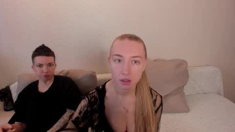 Amanda and  pair in a real life we love each other but can play with you online show from October 15, 8:36 am