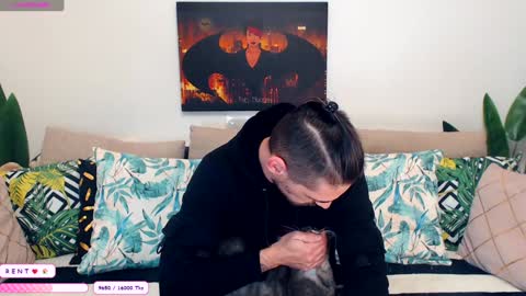 Snapshot of secret_sir chatting on December 3, 11:35 pm Dean Carter online show from December 3, 11:35 pm