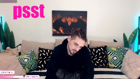 Snapshot of secret_sir chatting on December 12, 11:36 pm Dean Carter online show from December 12, 11:36 pm