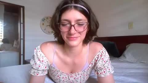 Maria online show from July 18, 6:34 pm
