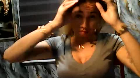 Snapshot of seductive_annica chatting on June 3, 12:30 pm seductive_annica online show from June 3, 12:30 pm