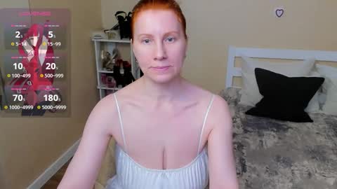 seductive_foxy_ online show from October 18, 1:01 pm