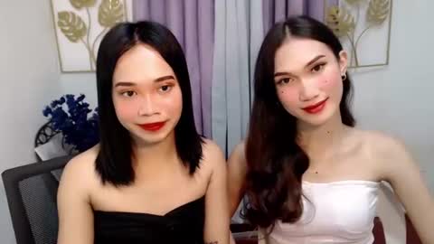 Snapshot of seductive_kimxxx chatting on November 19, 4:01 am your miss universe kim online show from November 19, 4:01 am