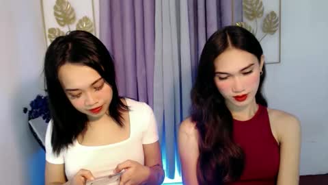 Snapshot of seductive_kimxxx chatting on November 27, 8:49 am your miss universe kim online show from November 27, 8:49 am