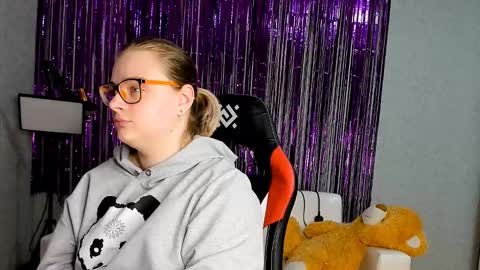 seductive_she_wolf online show from March 12, 4:13 pm