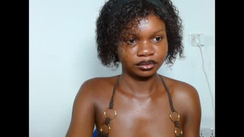 seductive_sugar247 online show from April 28, 2:49 am
