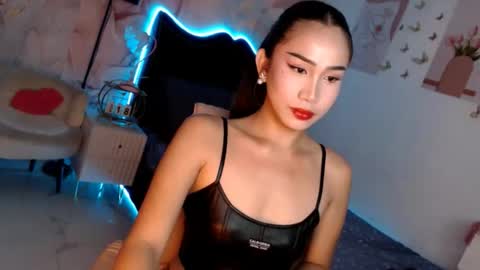 Vanessa online show from November 17, 10:37 pm