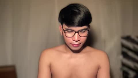 Snapshot of seductive_william chatting on May 5, 11:07 am William online show from May 5, 11:07 am