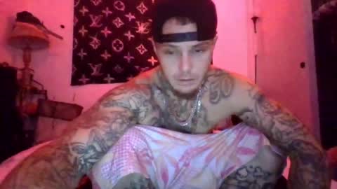 karma and Ace online show from August 4, 8:06 am
