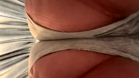 Snapshot of seductivekittydeluxe chatting on November 5, 9:53 am seductivekittydeluxe online show from November 5, 9:53 am