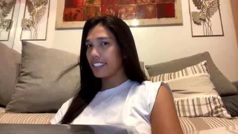 sara online show from April 23, 7:52 am