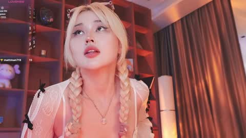 Snapshot of seduza_hyun chatting on October 22, 9:36 pm Chia online show from October 22, 9:36 pm