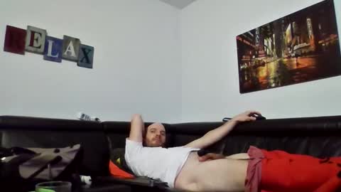 Sebastian online show from September 17, 5:09 am