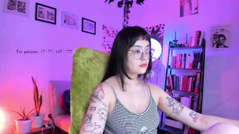 Snapshot of segismunda chatting on June 24, 1:48 am Luciana online show from June 24, 1:48 am