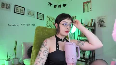 Snapshot of segismunda chatting on July 11, 7:27 pm Luciana online show from July 11, 7:27 pm