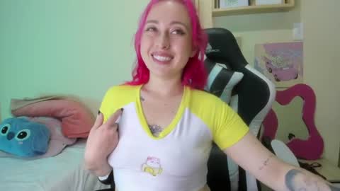 Yeyis  online show from July 28, 2:51 am