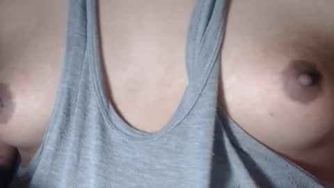 Snapshot of selda_ chatting on November 22, 12:20 am Selda online show from November 22, 12:20 am