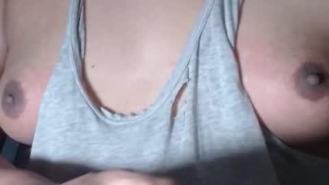 Snapshot of selda_ chatting on November 27, 11:23 am Selda online show from November 27, 11:23 am