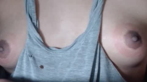 Snapshot of selda_ chatting on December 19, 9:05 am Selda online show from December 19, 9:05 am