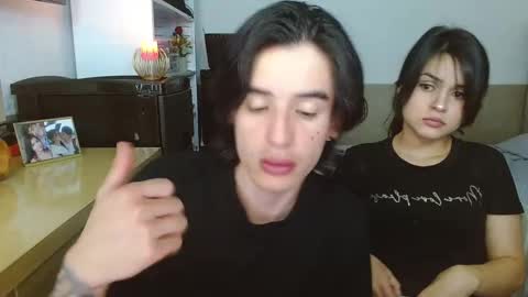 Snapshot of selena_and_andress chatting on January 14, 7:58 am Selena Andress online show from January 14, 7:58 am