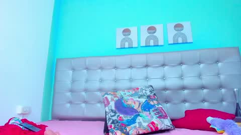 Selena online show from February 7, 4:48 am