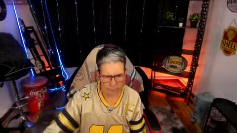 Selena online show from November 4, 3:38 am