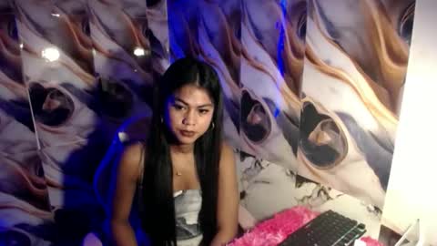 selena_fox2000 online show from March 21, 11:37 am