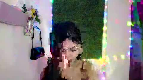 selena_fox2000 online show from April 24, 12:51 pm